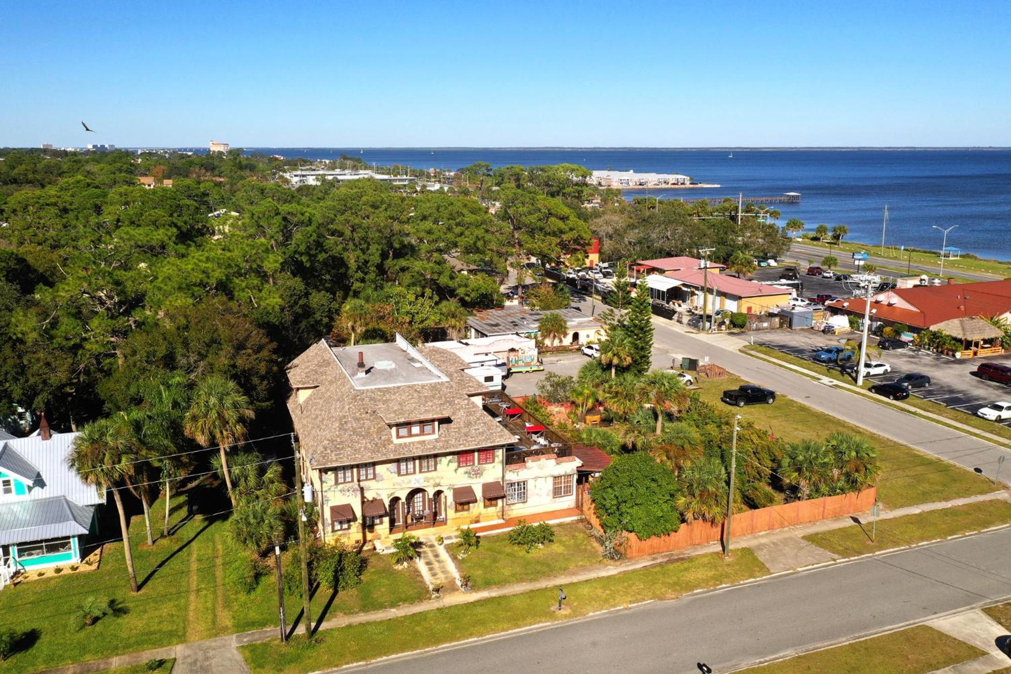 Casa Coquina Del Mar Bed And Breakfast Titusville Extérieur photo